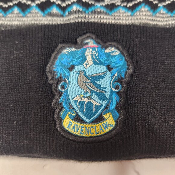 Harry Potter Ravenclaw Blue Beanie Hat Pom Pom Adult Onesize - Picture 3 of 5